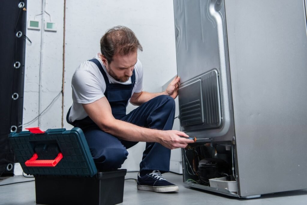 Does a weak electrical current affect the refrigerator?